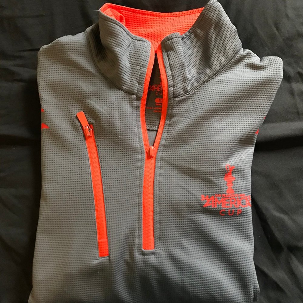 Official Merch - San Fran. 2013 America's Cup Top